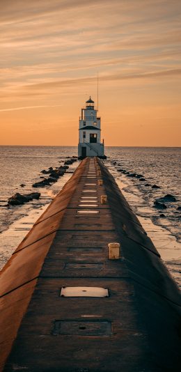[2436x1125]大海 建筑 灯塔 信号 建筑 苹果手机壁纸图片