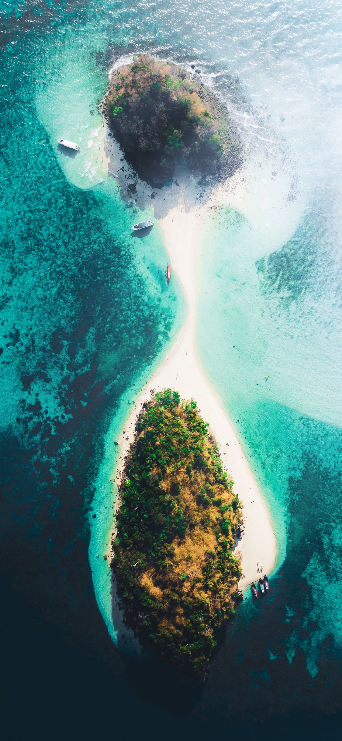 [2436×1125]大海 海岛 航拍 美景 苹果手机壁纸图片
