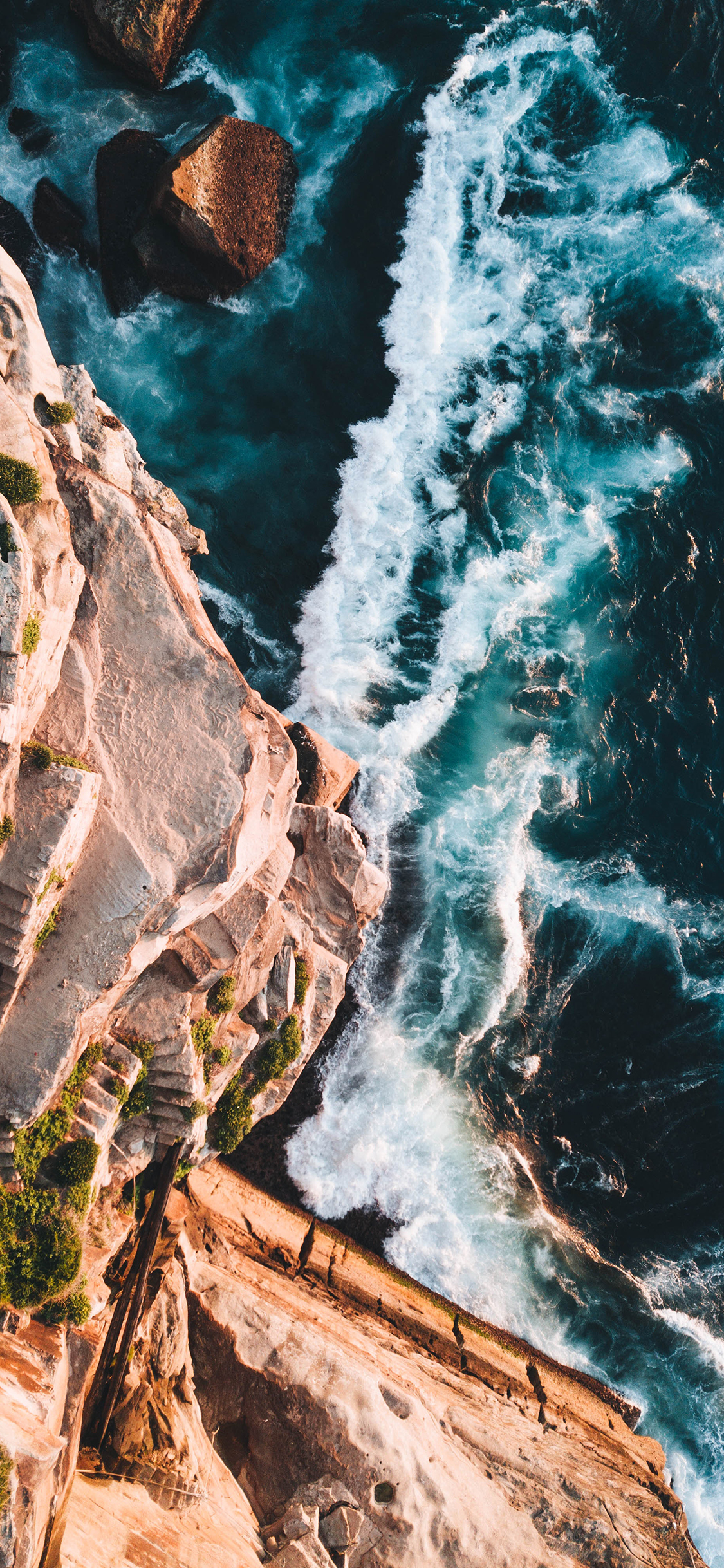 [2436×1125]大海 海岸 浪花 海景 苹果手机壁纸图片