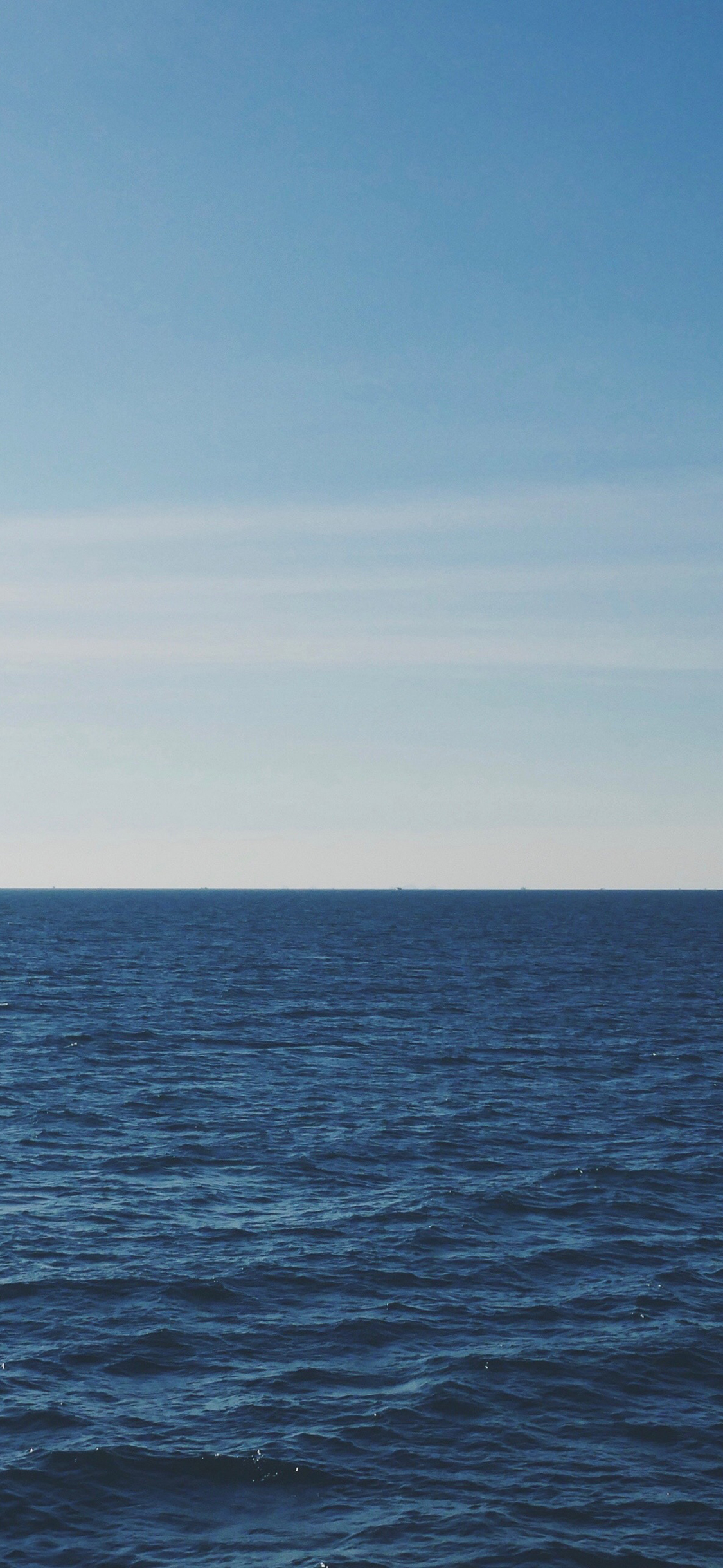 [2436×1125]大海 海平面 蓝色 天空 一线天 苹果手机壁纸图片
