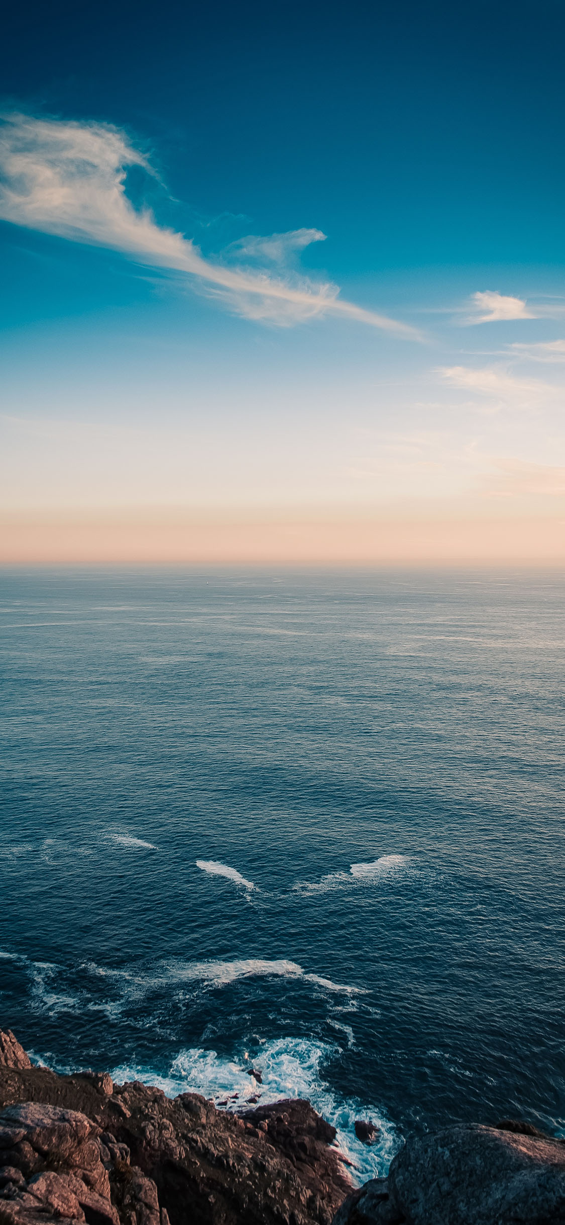 [2436×1125]大海 海洋 海岸 礁石 苹果手机壁纸图片