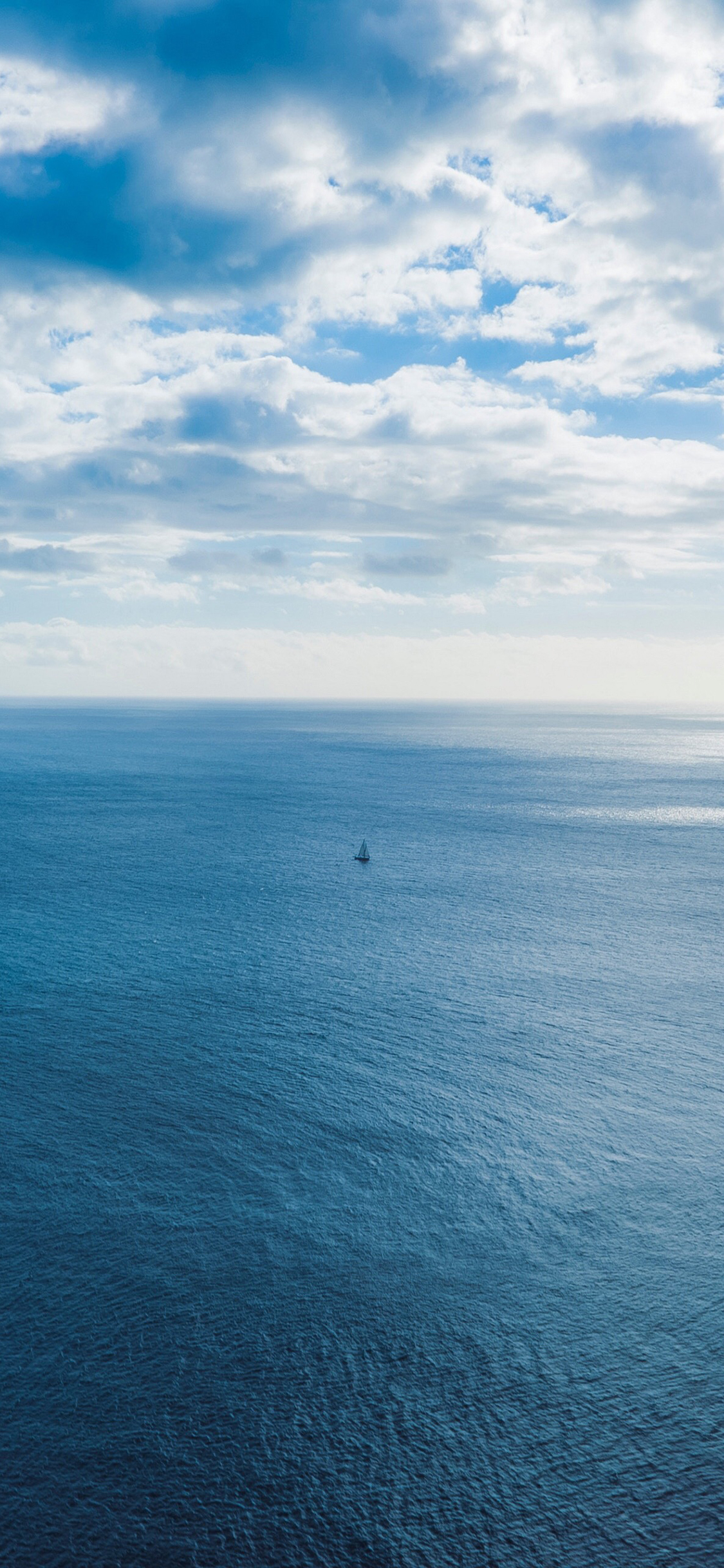 [2436×1125]大海 蓝色 天空 蓝天白云 海面 苹果手机壁纸图片