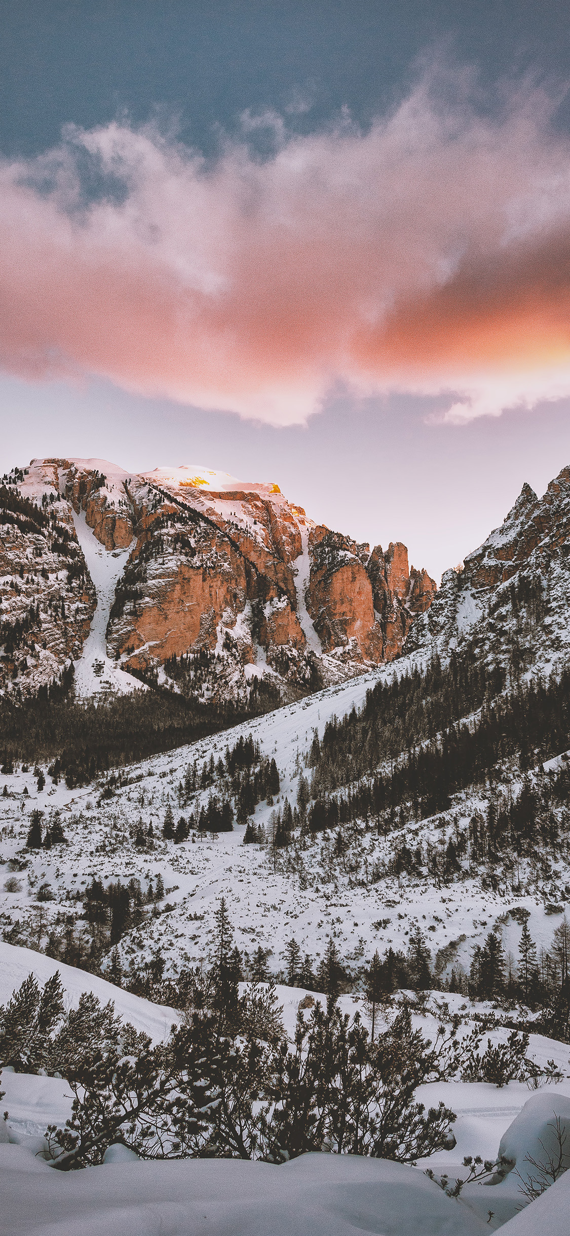 [2436×1125]天空 云层 山峰 白雪覆盖 苹果手机壁纸图片