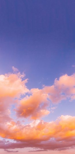 [2436x1125]天空 云彩 云朵 月亮 月牙 苹果手机壁纸图片