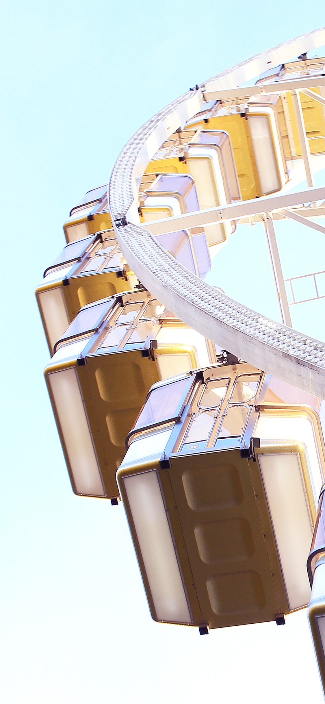 [2436×1125]天空 游乐园 娱乐设施 摩天轮 苹果手机壁纸图片