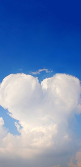 [2436x1125]天空 蓝天白云 心形 爱心 浪漫 苹果手机壁纸图片