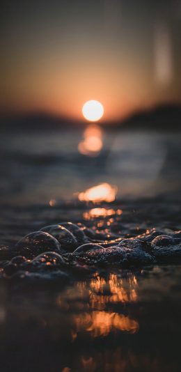 [2436x1125]太阳 泡沫 海岸 海浪 苹果手机壁纸图片
