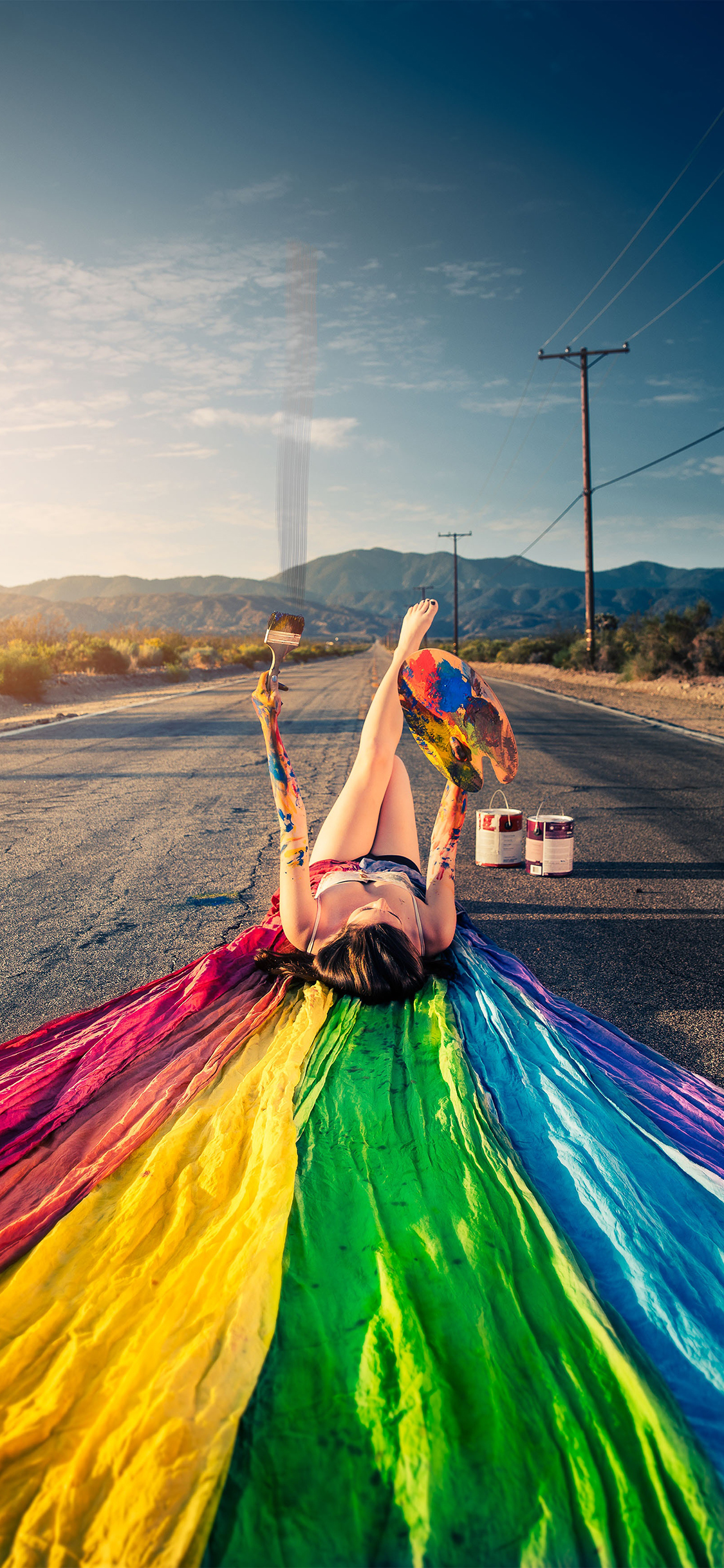 [2436×1125]女孩 色彩 涂鸦 画布 苹果手机壁纸图片