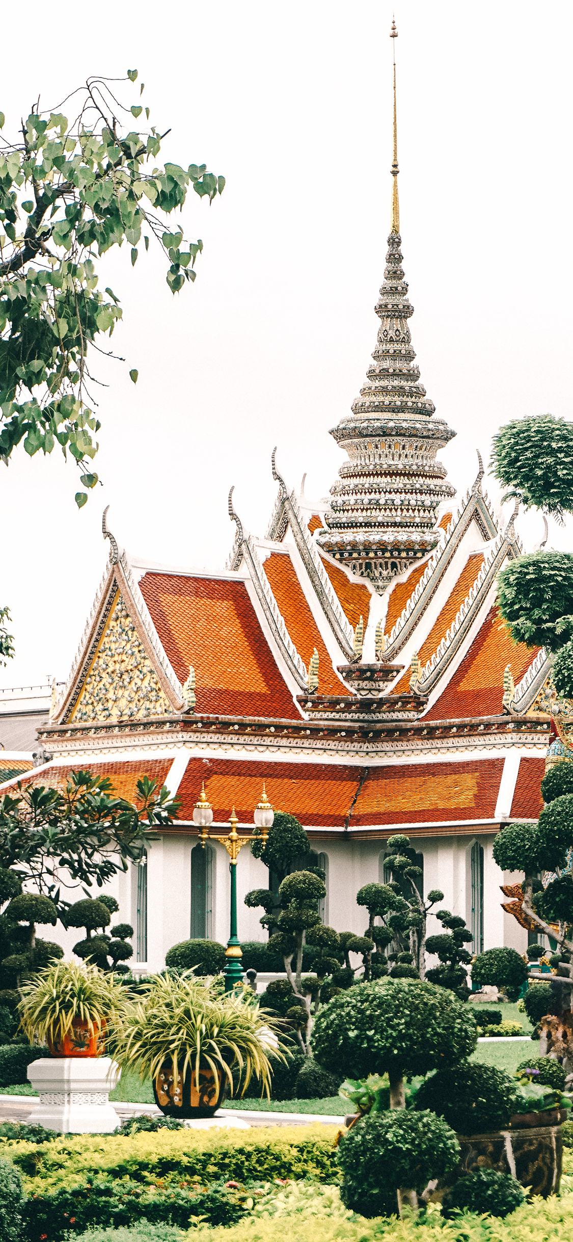 [2436×1125]寺庙 庭院 宫殿 异域 苹果手机壁纸图片