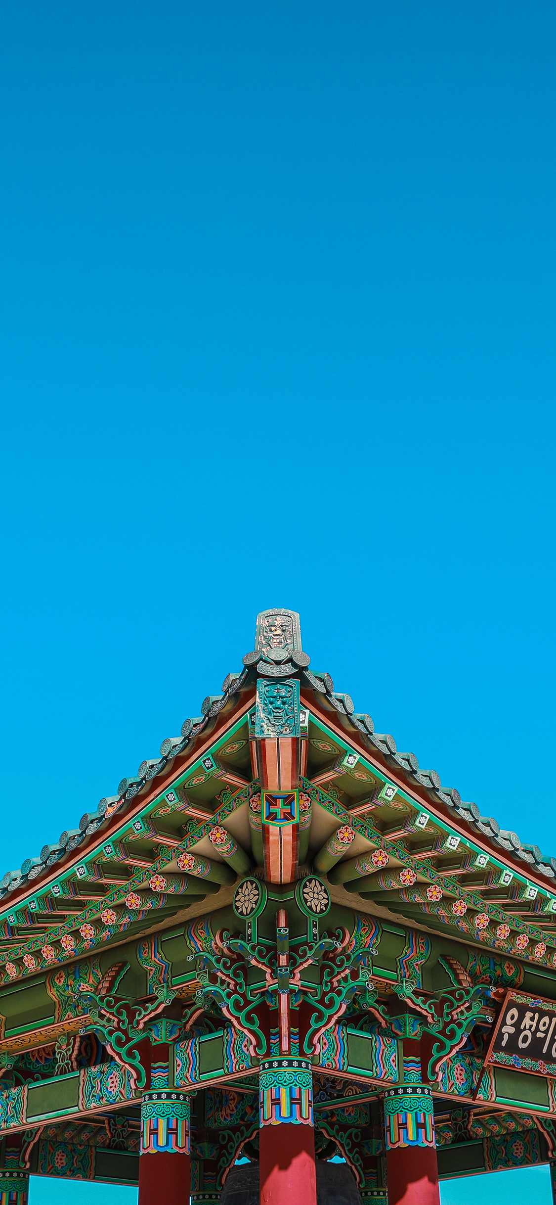 [2436×1125]屋檐 建筑 设计 天空 蔚蓝 苹果手机壁纸图片