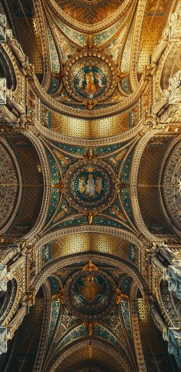 [2436x1125]屋顶 装饰 金碧辉煌 壁画 修女 苹果手机壁纸图片