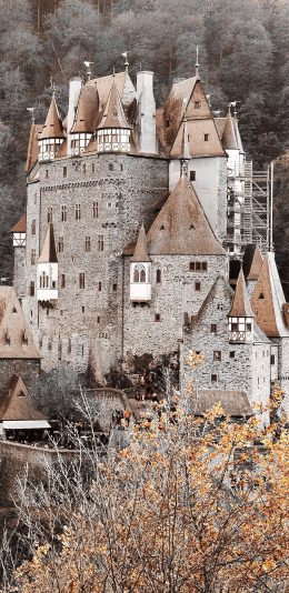 [2436x1125]山峰 欧式建筑 城堡 复古 苹果手机壁纸图片