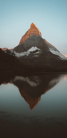 [2436x1125]山峰 湖泊 倒映 自然美景 苹果手机壁纸图片