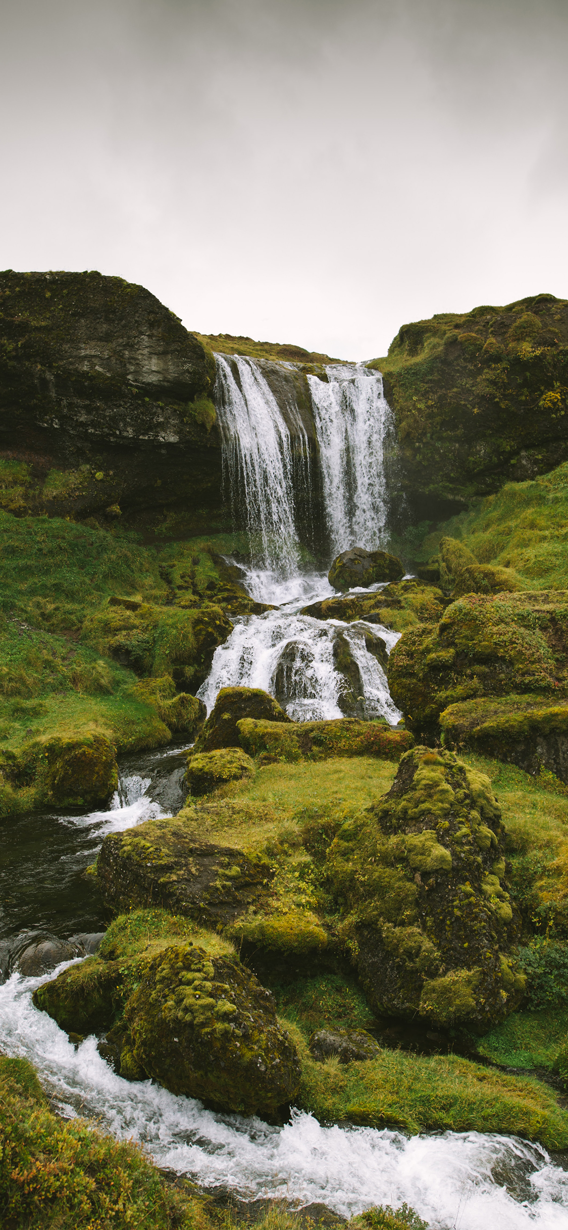 [2436×1125]山水 流水 野外 落差 苹果手机壁纸图片