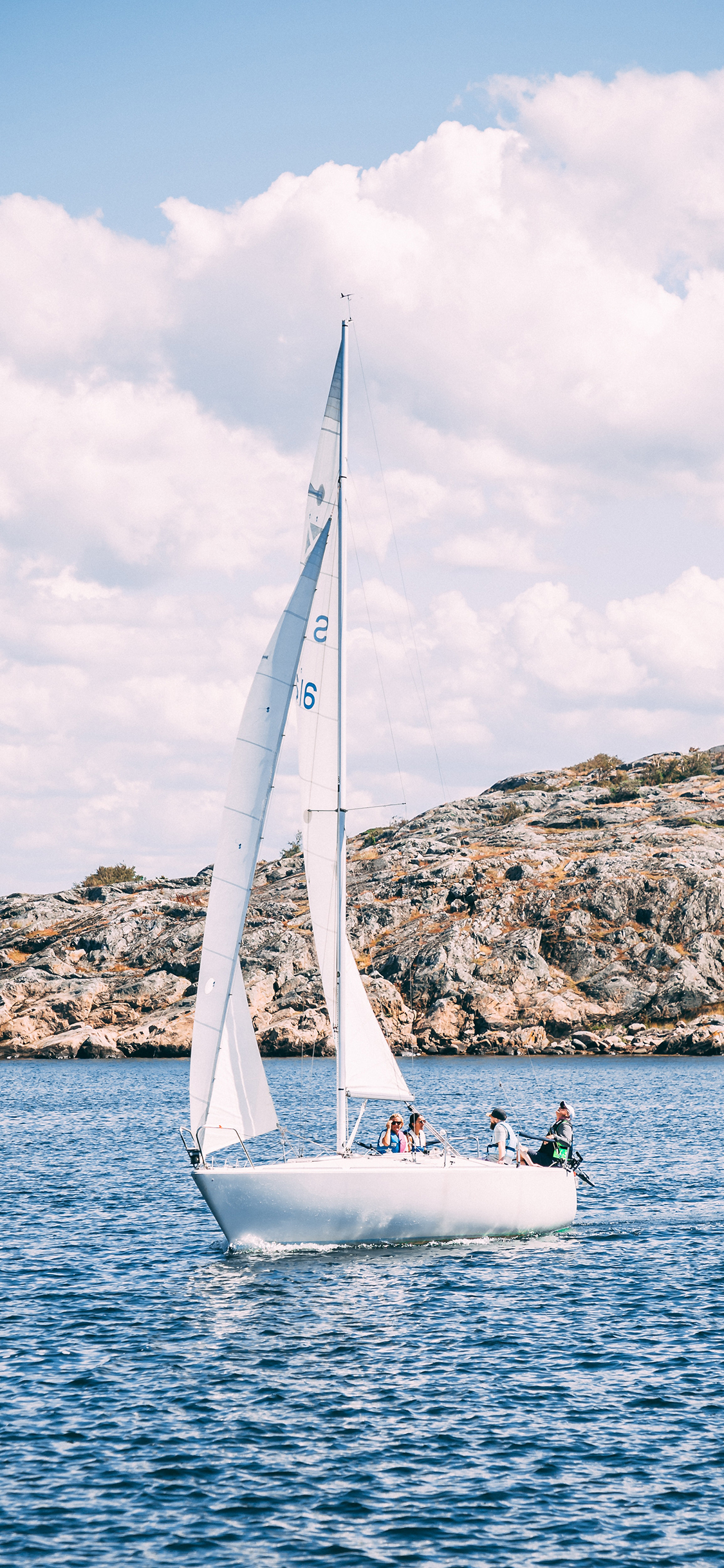 [2436×1125]帆船 大海 海平面 船只 苹果手机壁纸图片
