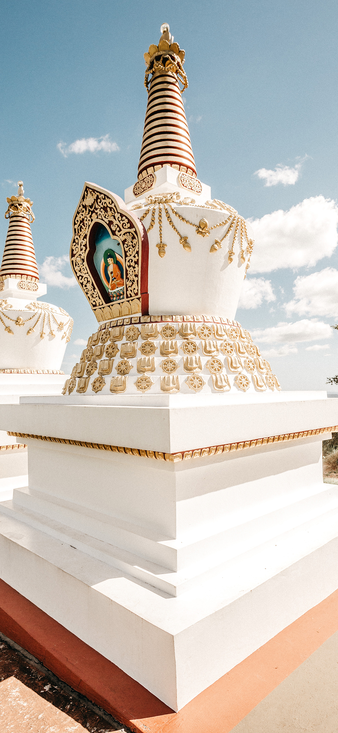 [2436×1125]建筑 佛寺 泰国 信仰 苹果手机壁纸图片