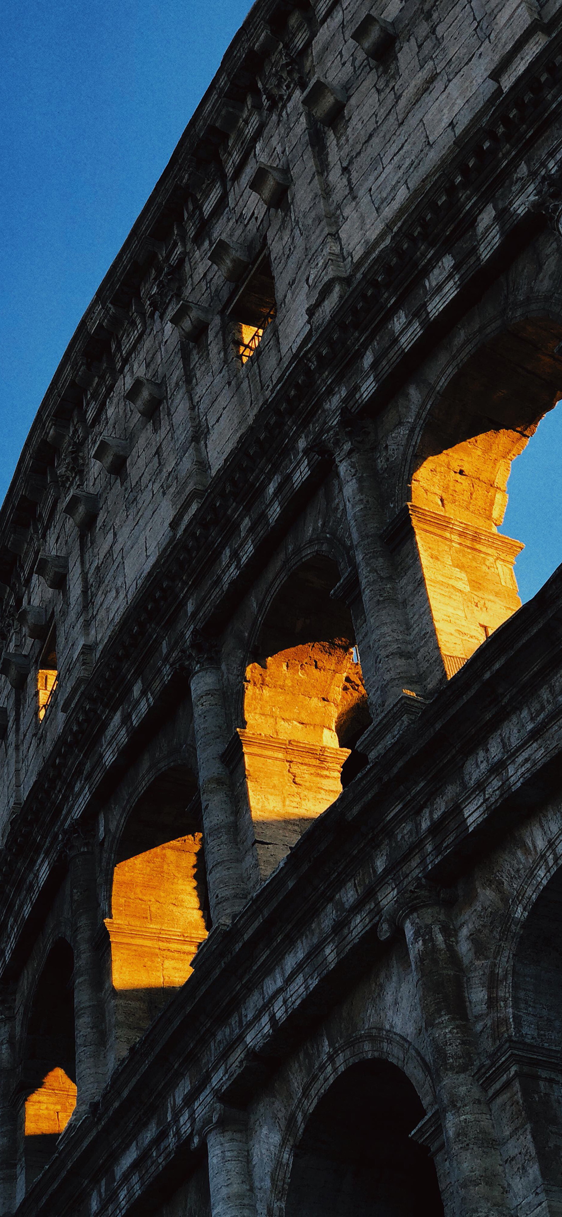 [2436×1125]建筑 古老 柱子 拱门 欧式 苹果手机壁纸图片