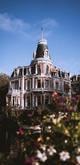 [2436x1125]建筑 堡垒 蓝天 鲜花 苹果手机壁纸图片