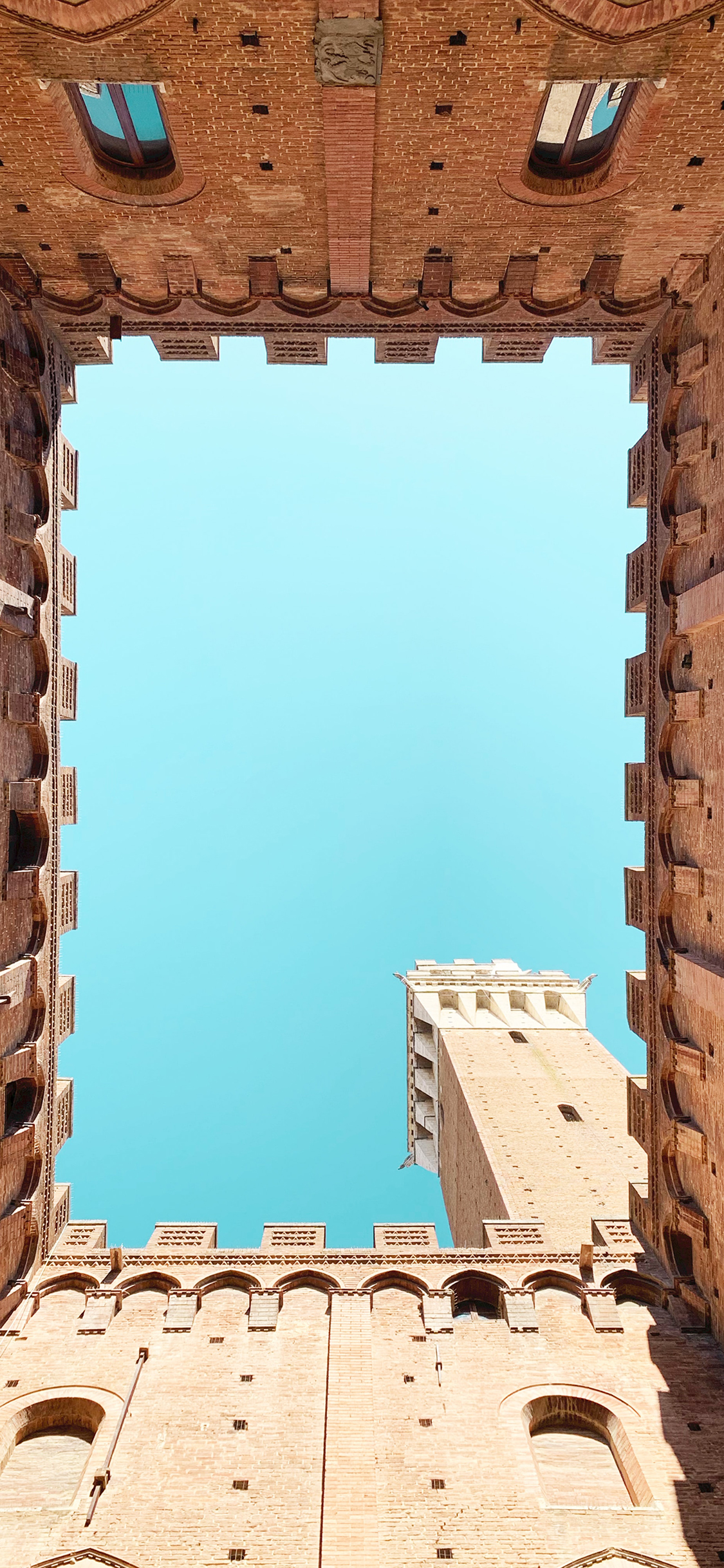 [2436×1125]建筑 堡垒 露天 蓝天