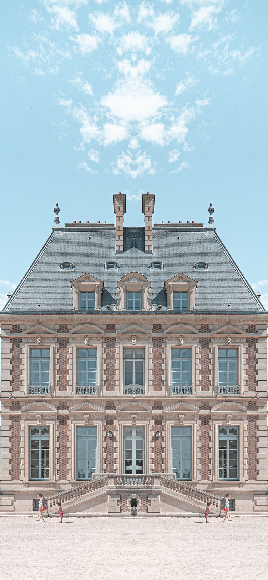 [2436×1125]建筑 天空 清新 对称 苹果手机壁纸图片