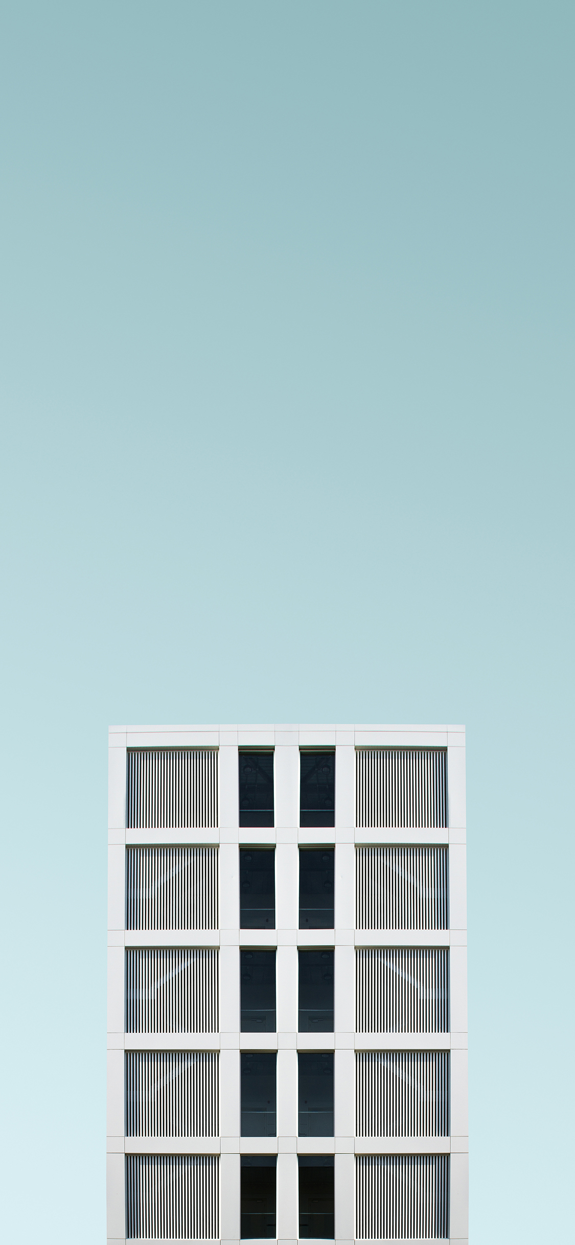 [2436×1125]建筑 天空 简约 蔚蓝 苹果手机壁纸图片