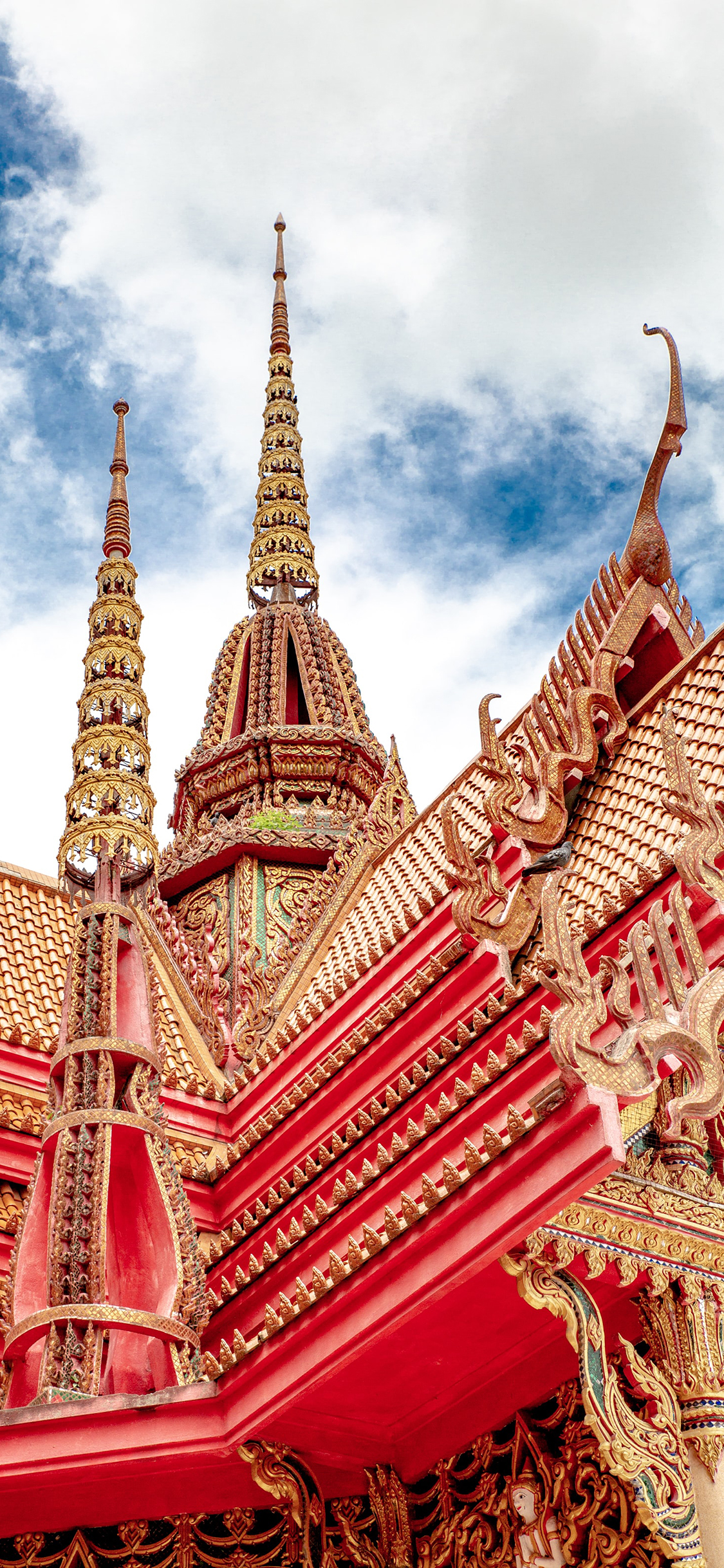 [2436×1125]建筑 异域 屋檐 富丽堂皇 天空 苹果手机壁纸图片