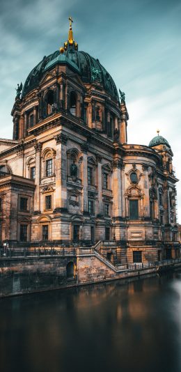 [2436x1125]建筑 欧式 堡垒 蓝天 苹果手机壁纸图片