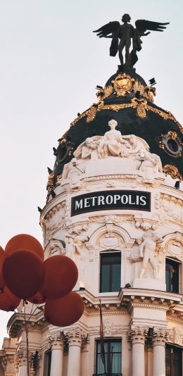 [2436x1125]建筑 气球 异域 石像 苹果手机壁纸图片