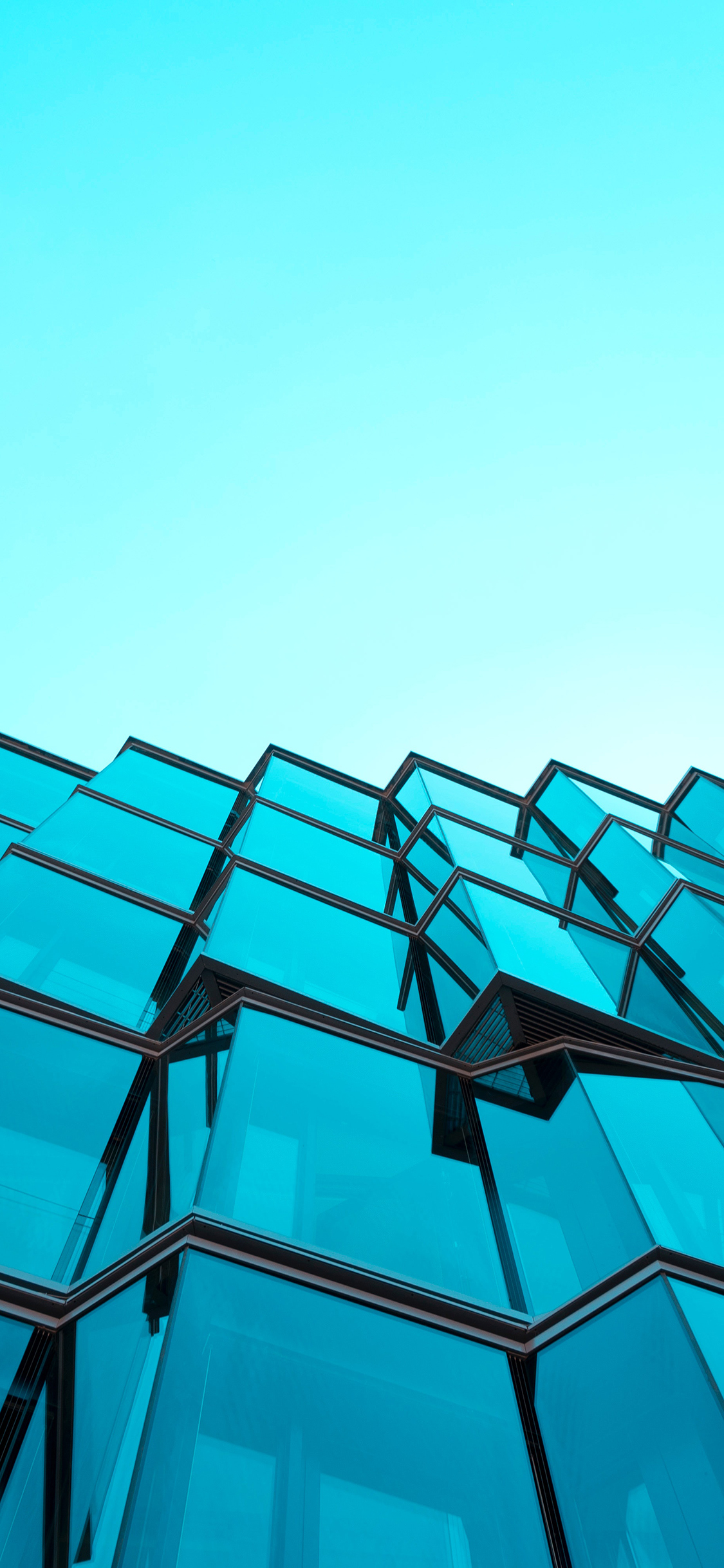 [2436×1125]建筑 玻璃幕墙 蓝色 线条 苹果手机壁纸图片