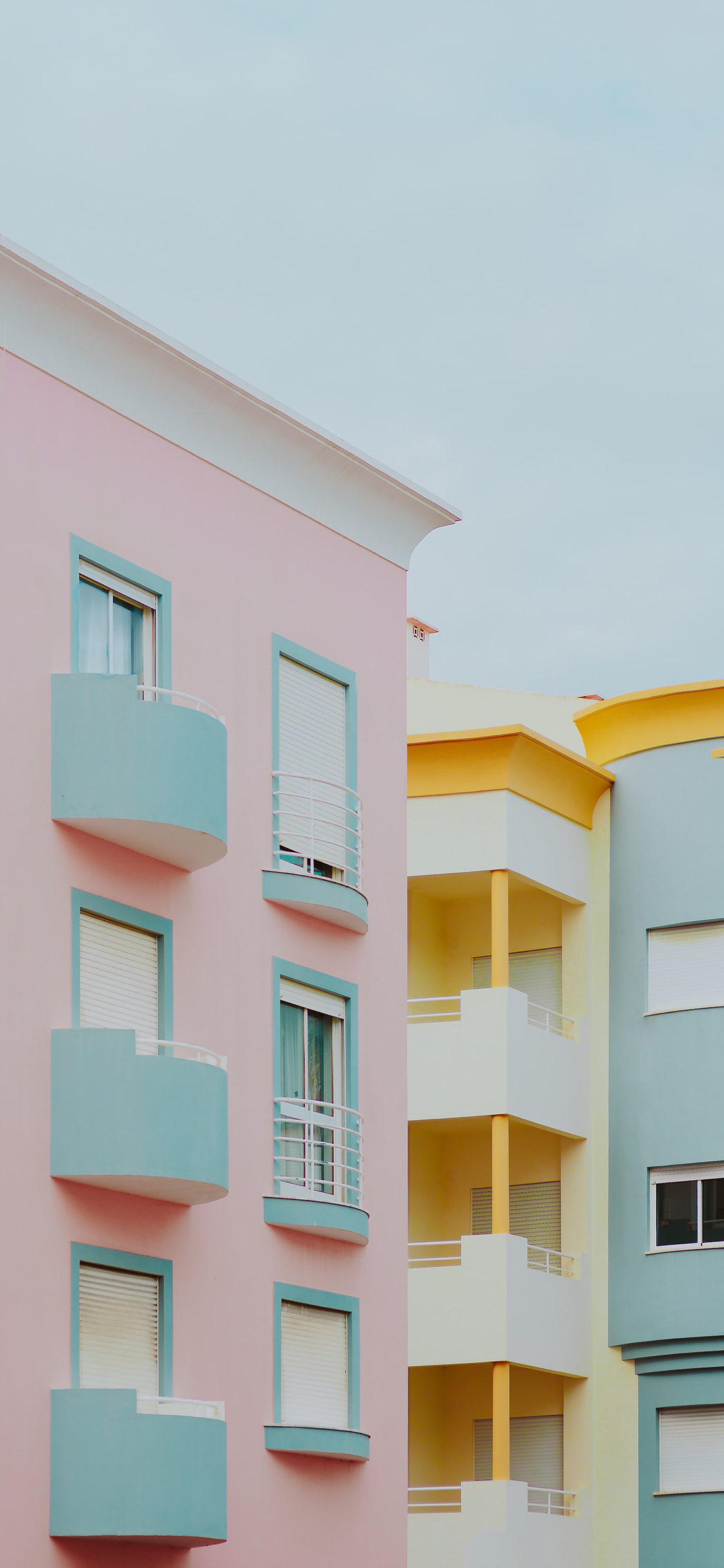 [2436×1125]建筑 色彩 楼房 现代 苹果手机壁纸图片