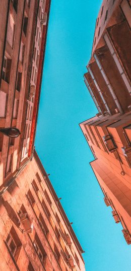 [2436x1125]建筑 路灯 天空 楼房 仰视 苹果手机壁纸图片