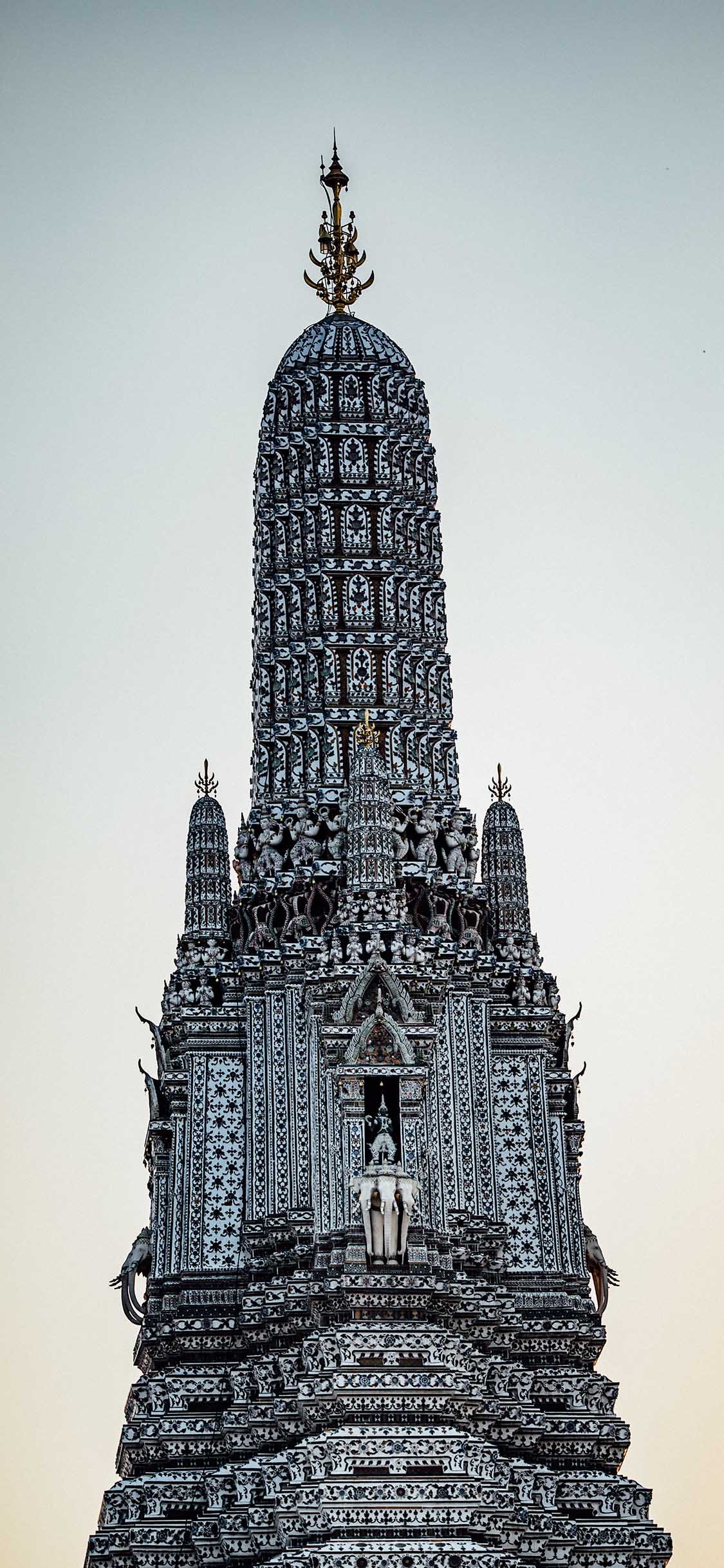 [2436×1125]异域 风情 建筑 雕花 苹果手机壁纸图片