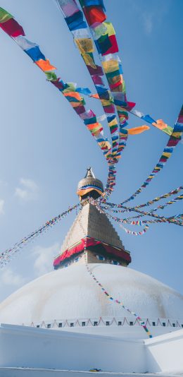 [2436x1125]异域风情 建筑 屋顶 彩旗 苹果手机壁纸图片