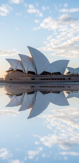 [2436x1125]悉尼歌剧院 建筑 倒影 澳洲 澳大利亚 苹果手机壁纸图片