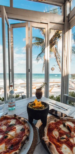 [2436x1125]披萨 橱窗 海岸 就是 沙滩 苹果手机壁纸图片