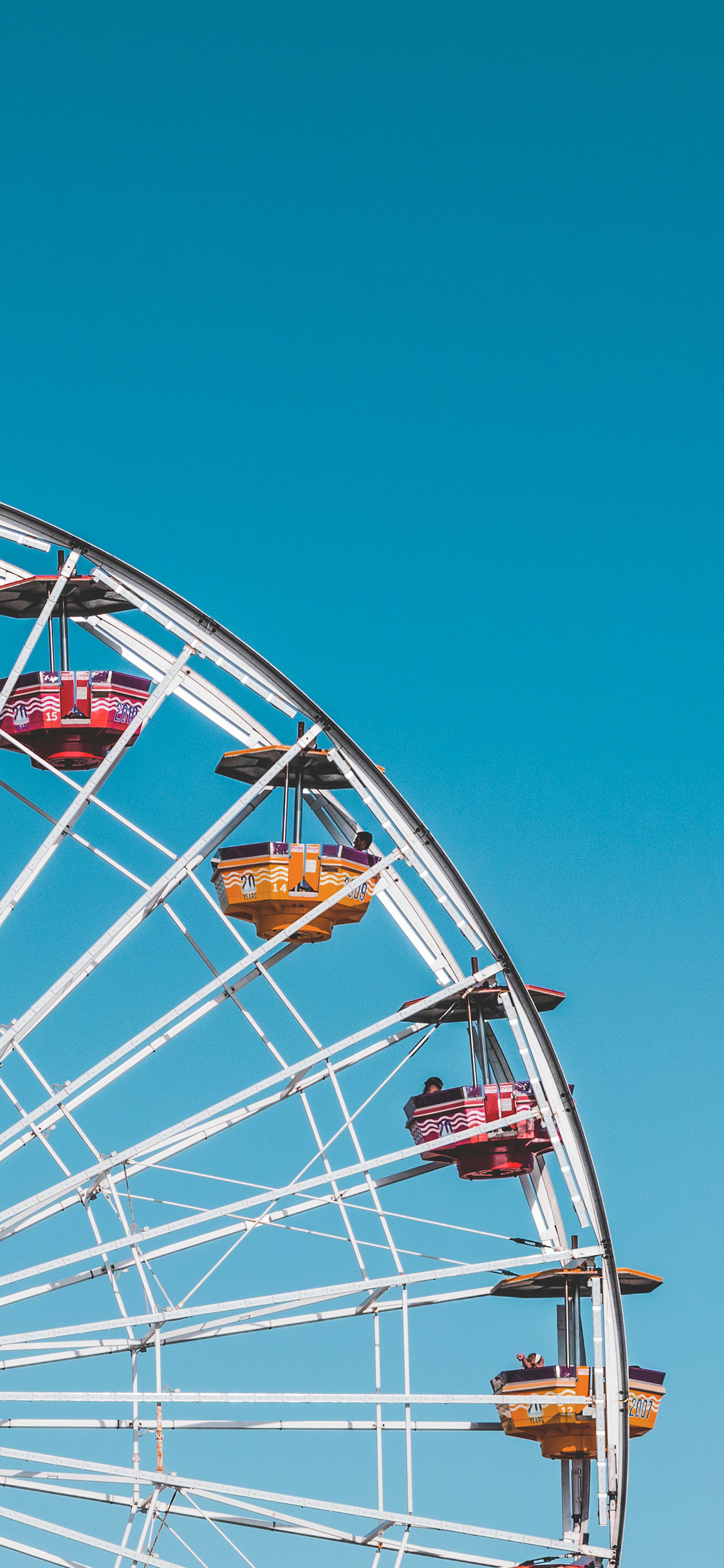 [2436×1125]摩天轮 天空 游乐场 苹果手机壁纸图片