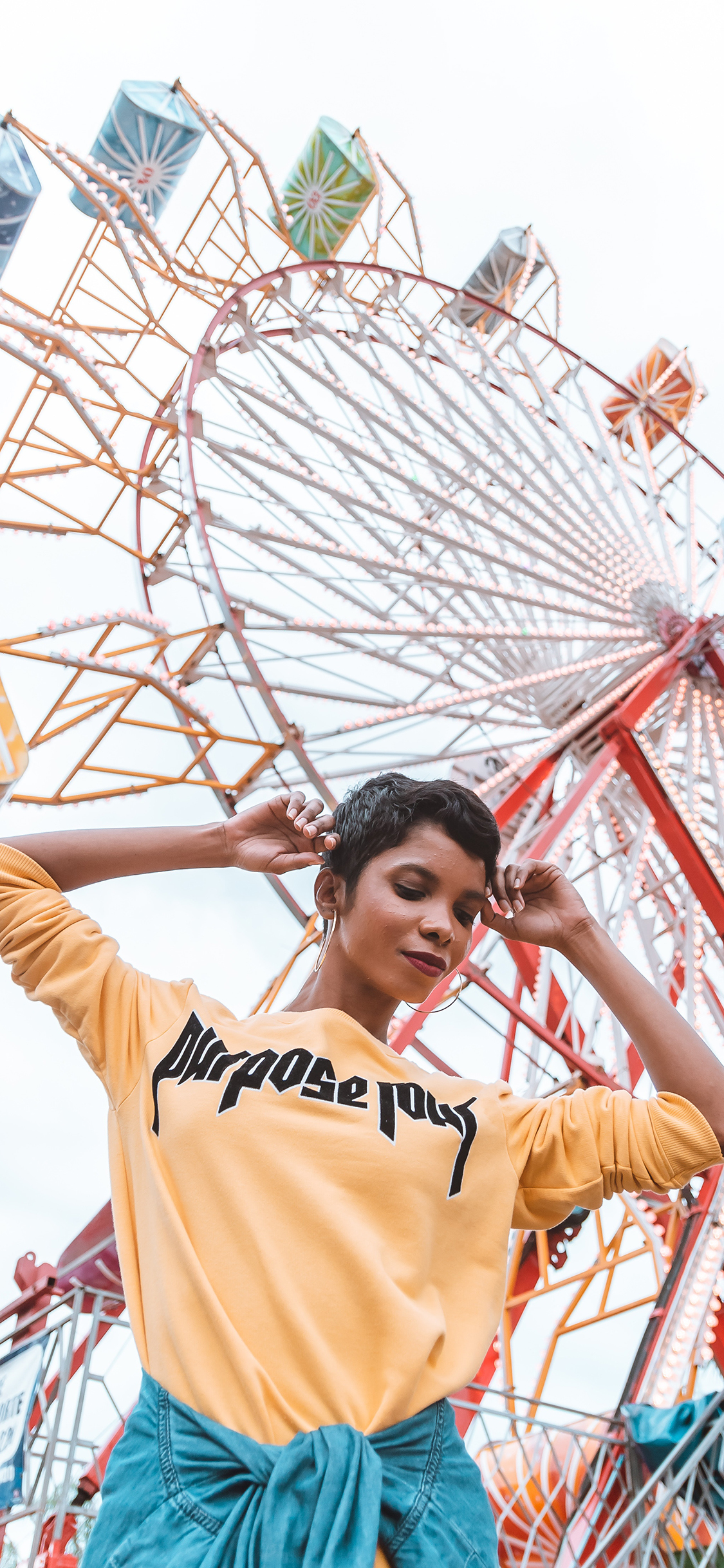 [2436×1125]摩天轮 游乐场 欧美 女孩 苹果手机壁纸图片