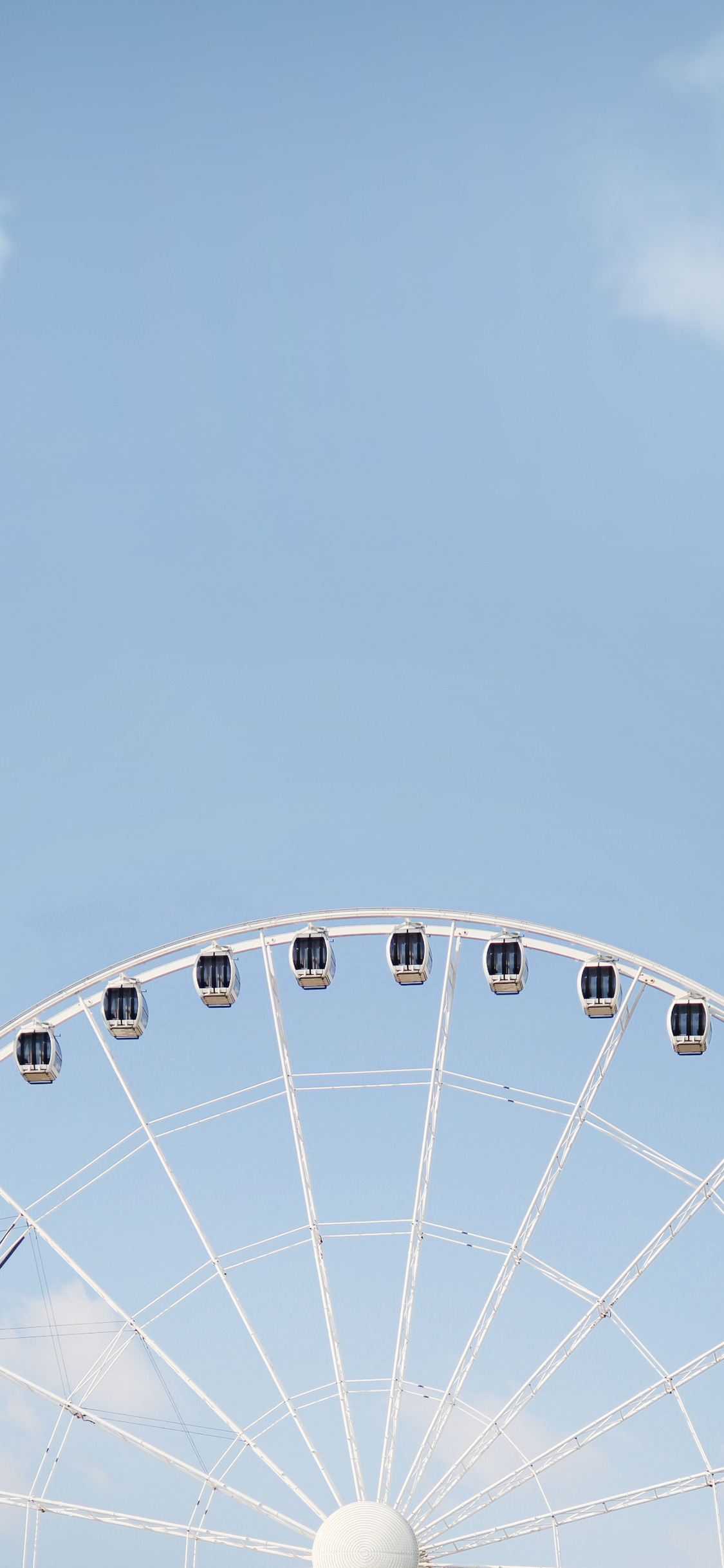 [2436×1125]摩天轮 蓝色 天空 娱乐设施 游乐场 苹果手机壁纸图片