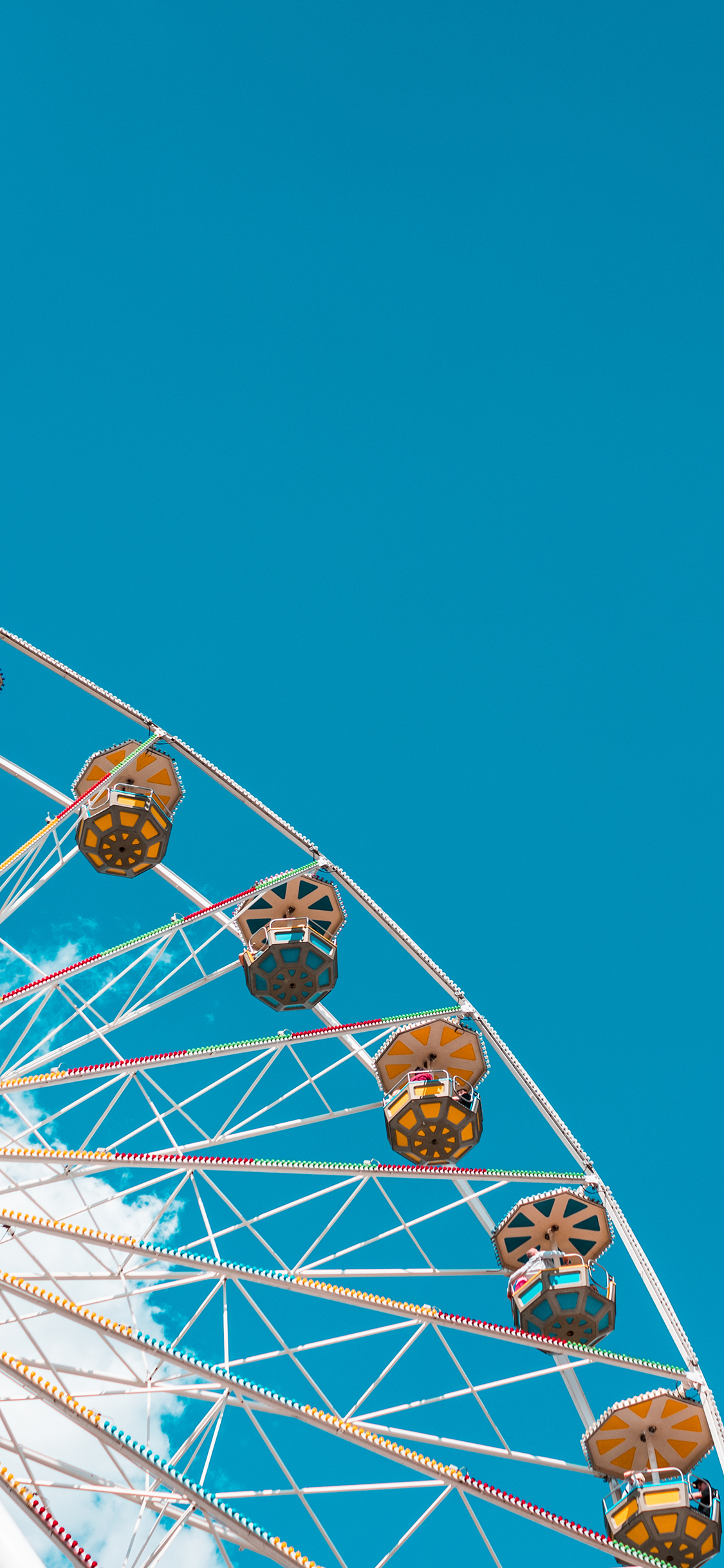 [2436×1125]摩天轮 蓝色 娱乐 设施 游乐场 苹果手机壁纸图片