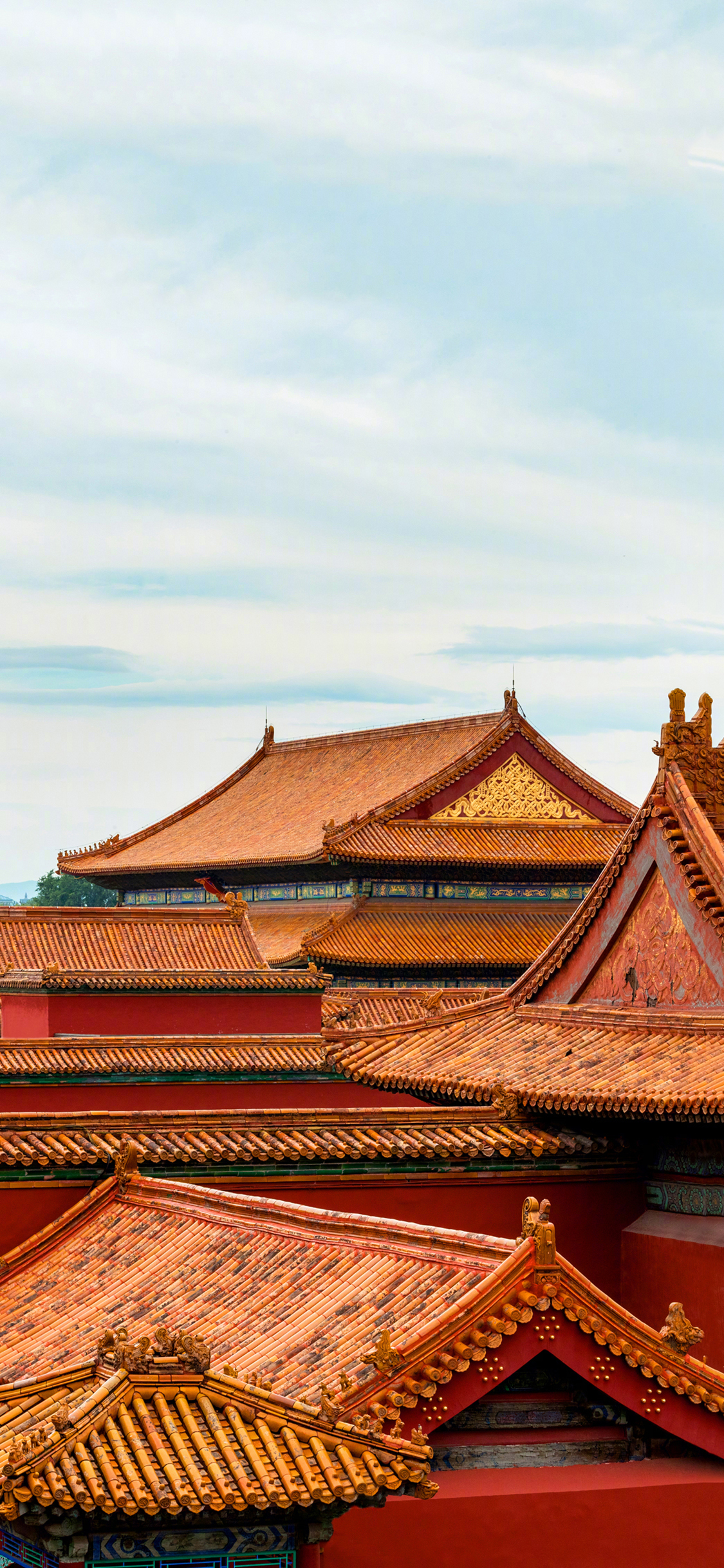 [2436×1125]故宫 屋檐 屋顶 瓦片 红墙 天空 苹果手机壁纸图片