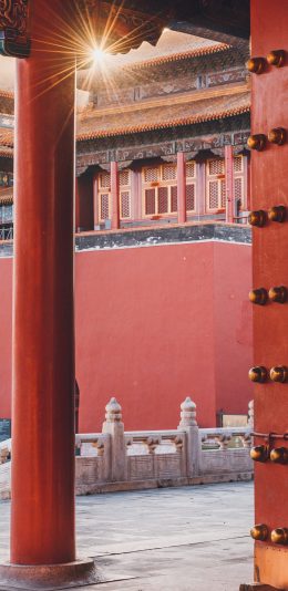 [2436x1125]故宫 建筑 红墙 柱子 门 苹果手机壁纸图片