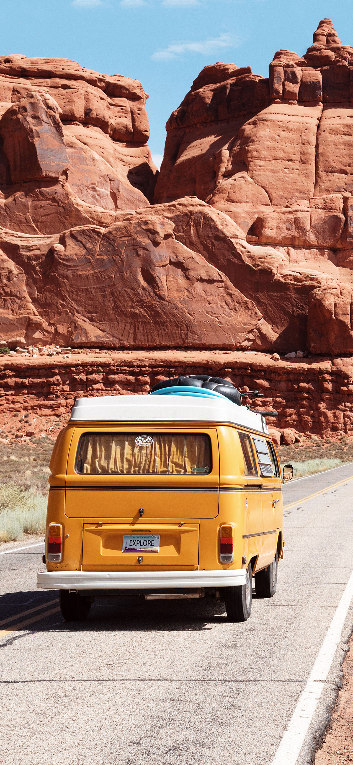 [2436×1125]旅途 旅行 巴士 路 苹果手机壁纸图片