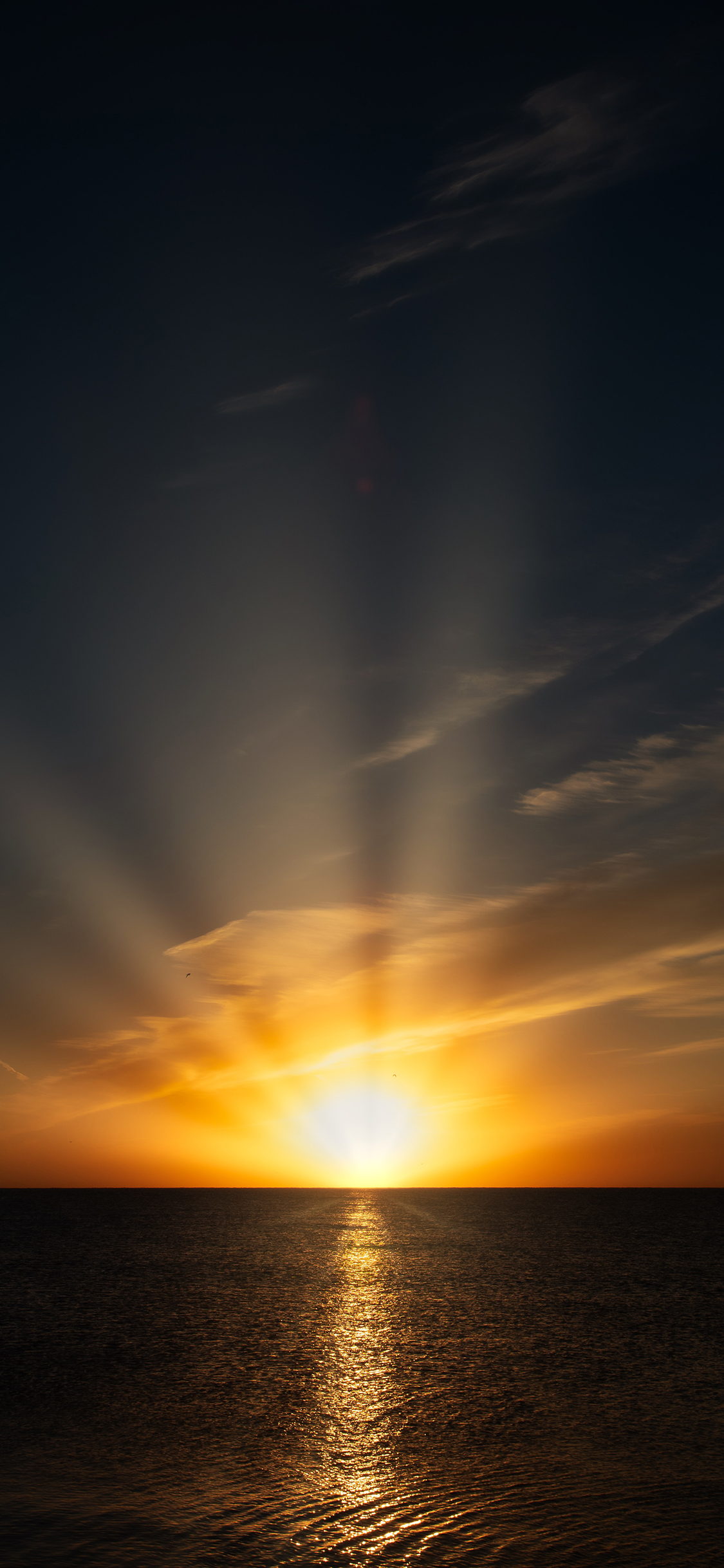 [2436×1125]日落 海平面 日出 光线 苹果手机壁纸图片