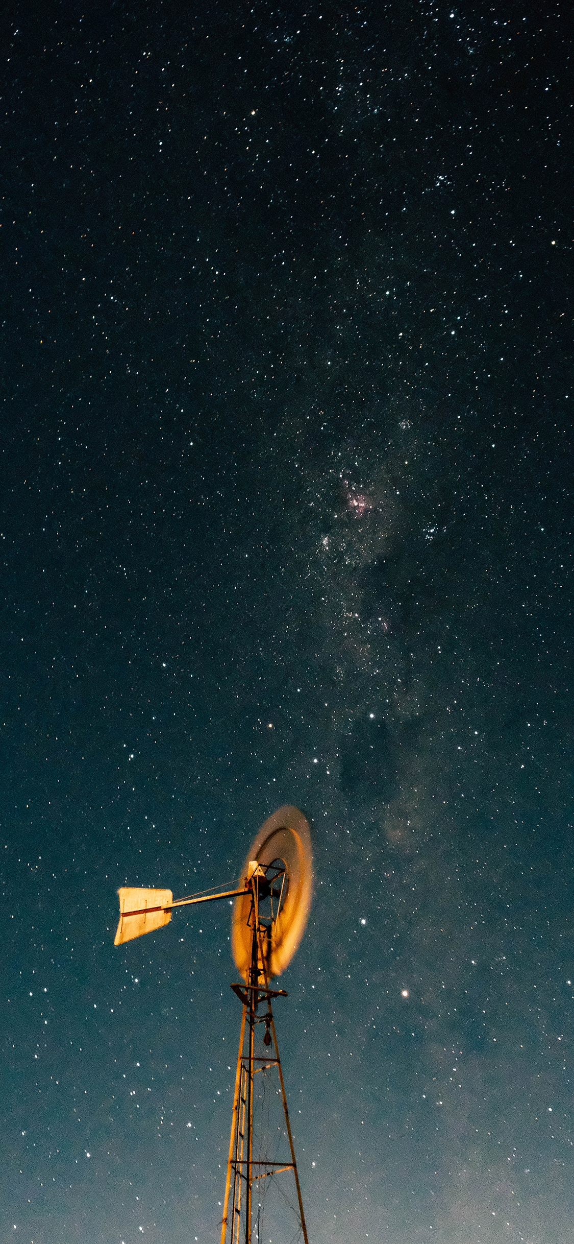 [2436×1125]星空 塔 夜晚 璀璨 苹果手机壁纸图片