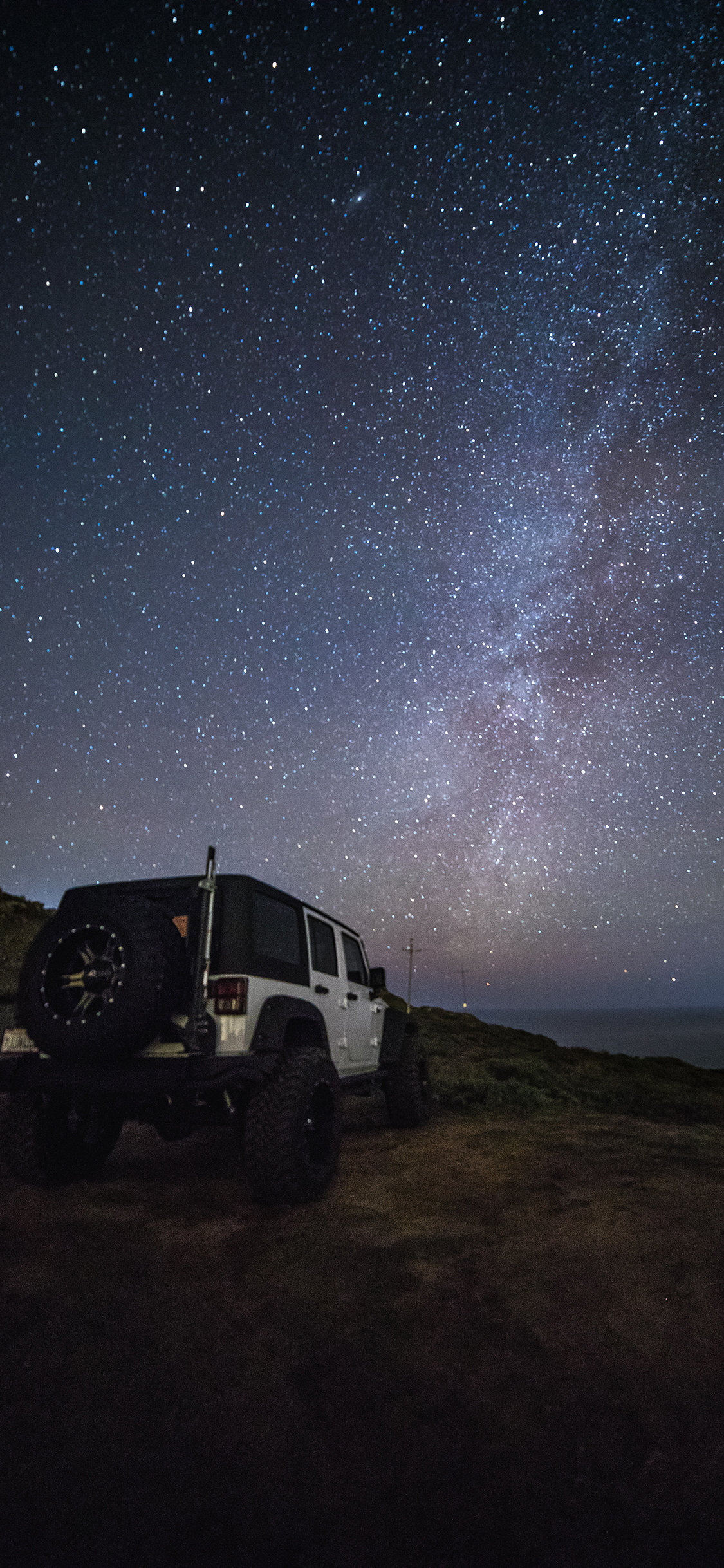 [2436×1125]星空 汽车 夜晚 星系 苹果手机壁纸图片