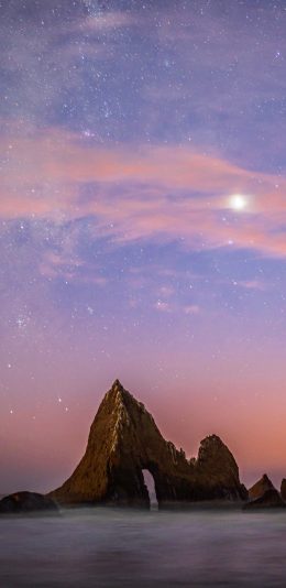 [2436x1125]星空 渐变 礁石 夜晚 苹果手机壁纸图片