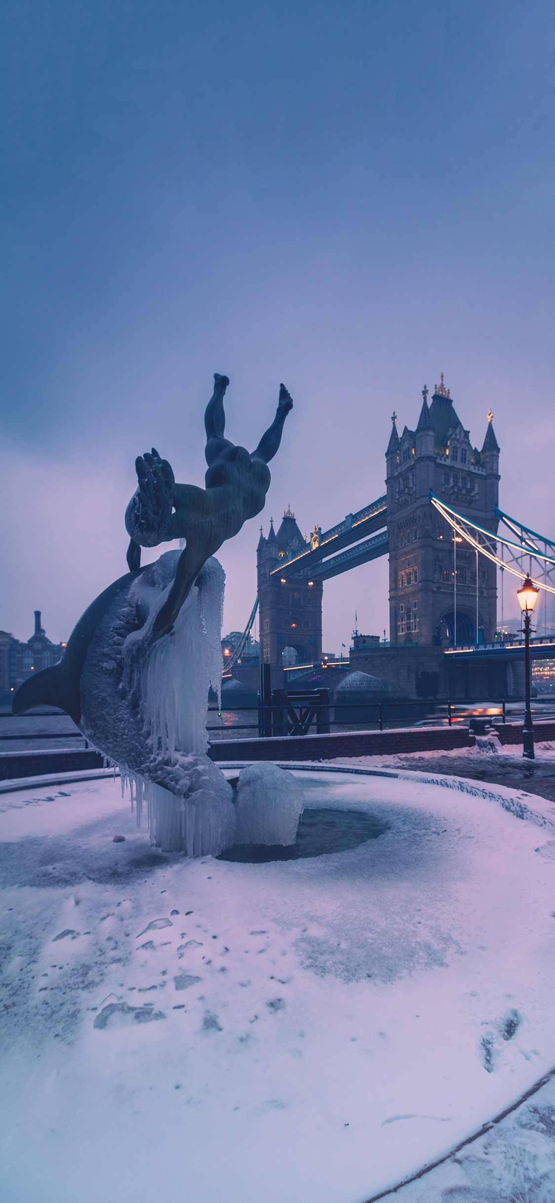 [2436×1125]景点 雕像 石像 结冰 苹果手机壁纸图片