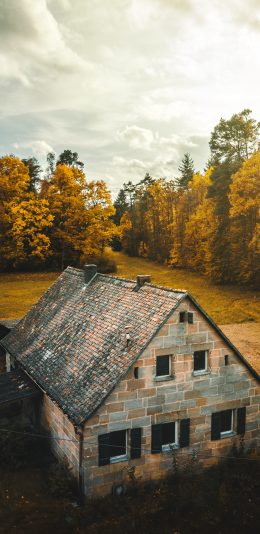 [2436x1125]景色 房屋 景色 金黄 苹果手机壁纸图片