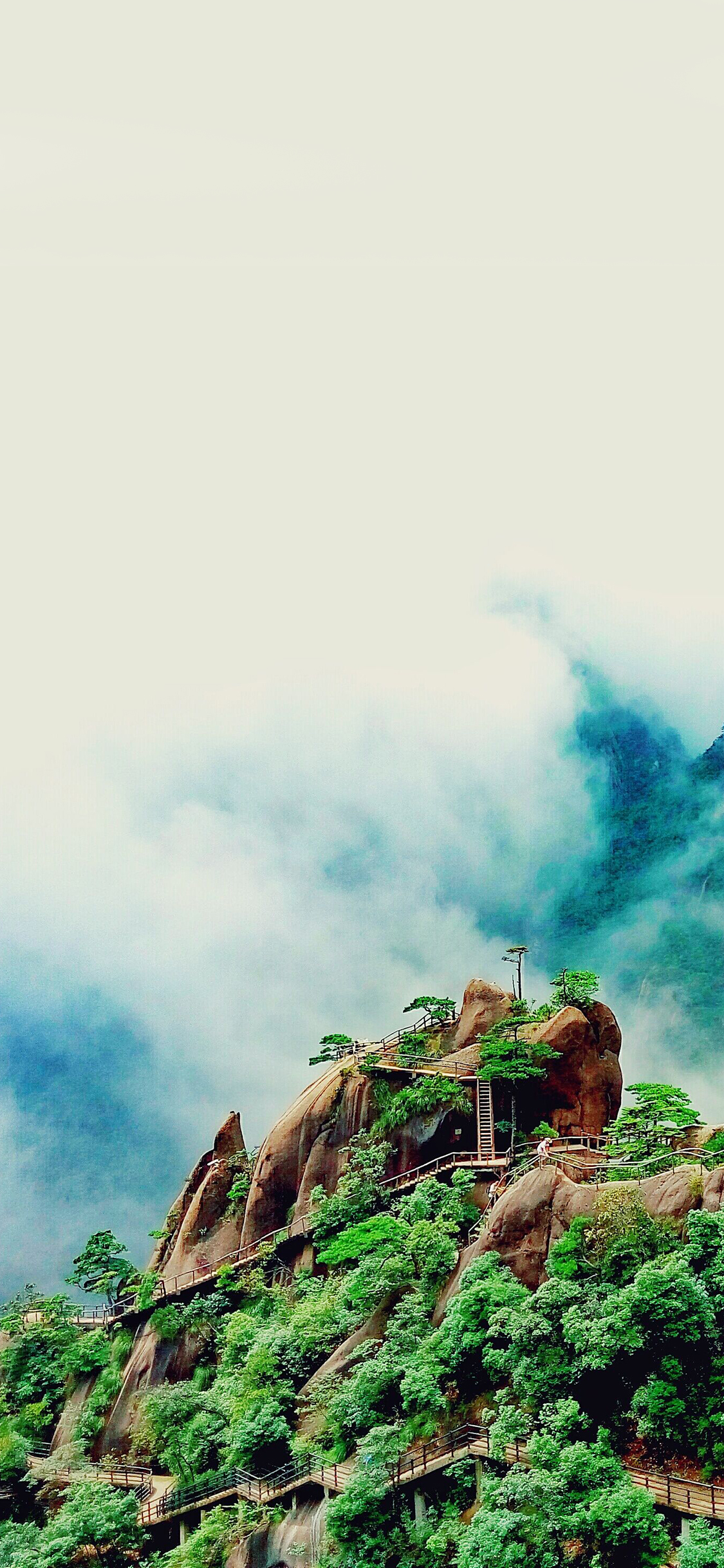 [2436×1125]景色 雨雾缭绕 景区 苹果手机壁纸图片