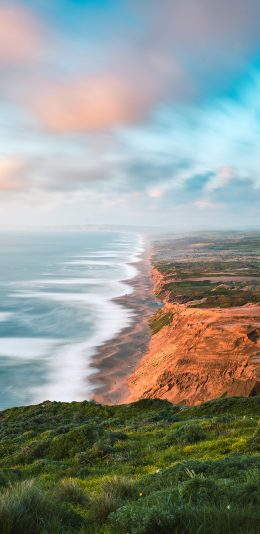 [2436x1125]海岸 天空 自然 浪花 苹果手机壁纸图片